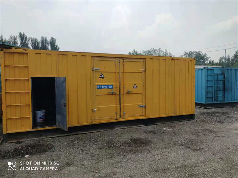 平原200KW柴油发电机组需要配备什么型号的电缆线？